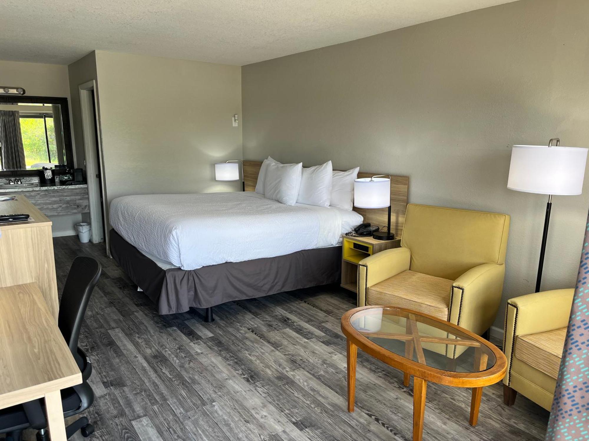 Days Inn By Wyndham Branson Ozarks Экстерьер фото